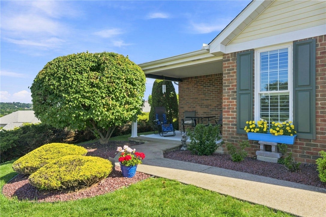 108 Overview Drive, Greensburg, PA 15601