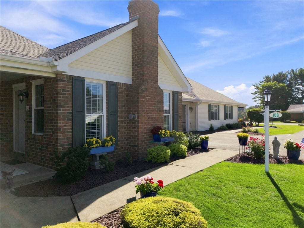 108 Overview Drive, Greensburg, PA 15601