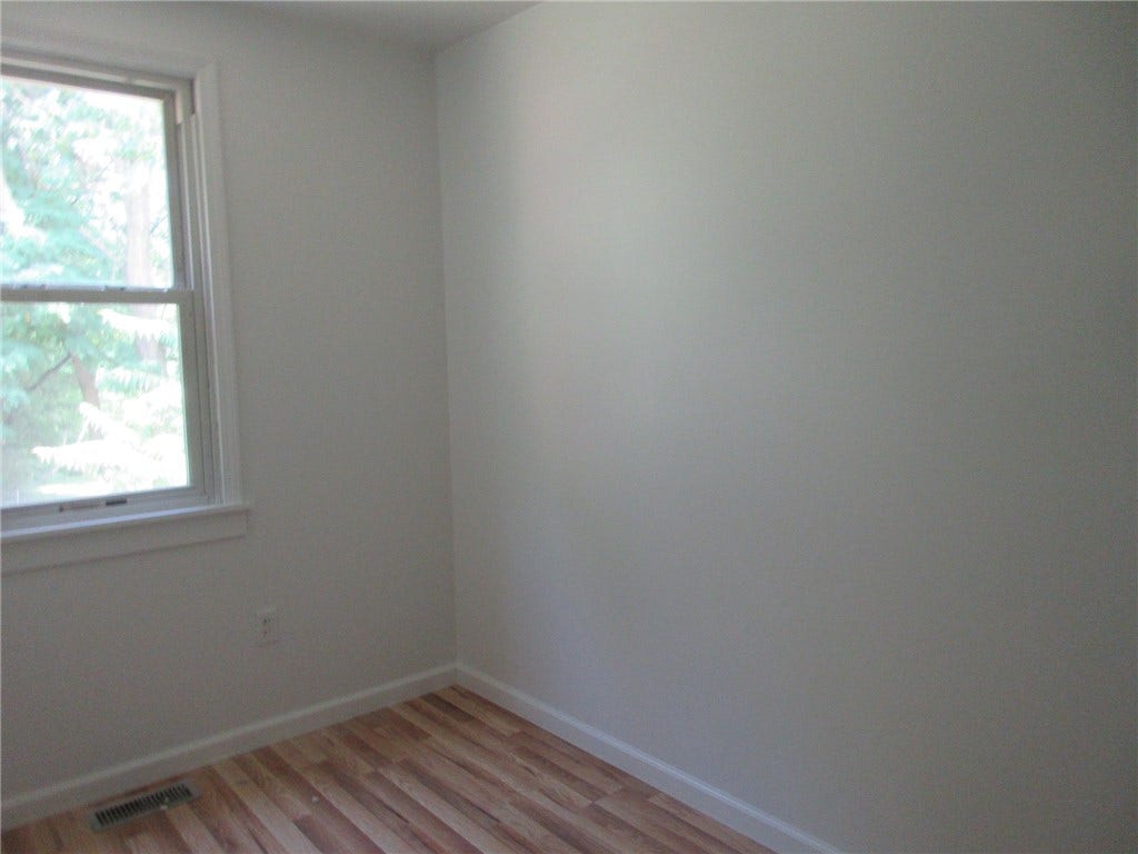 955 Buena Vista St, Washington, PA 15301