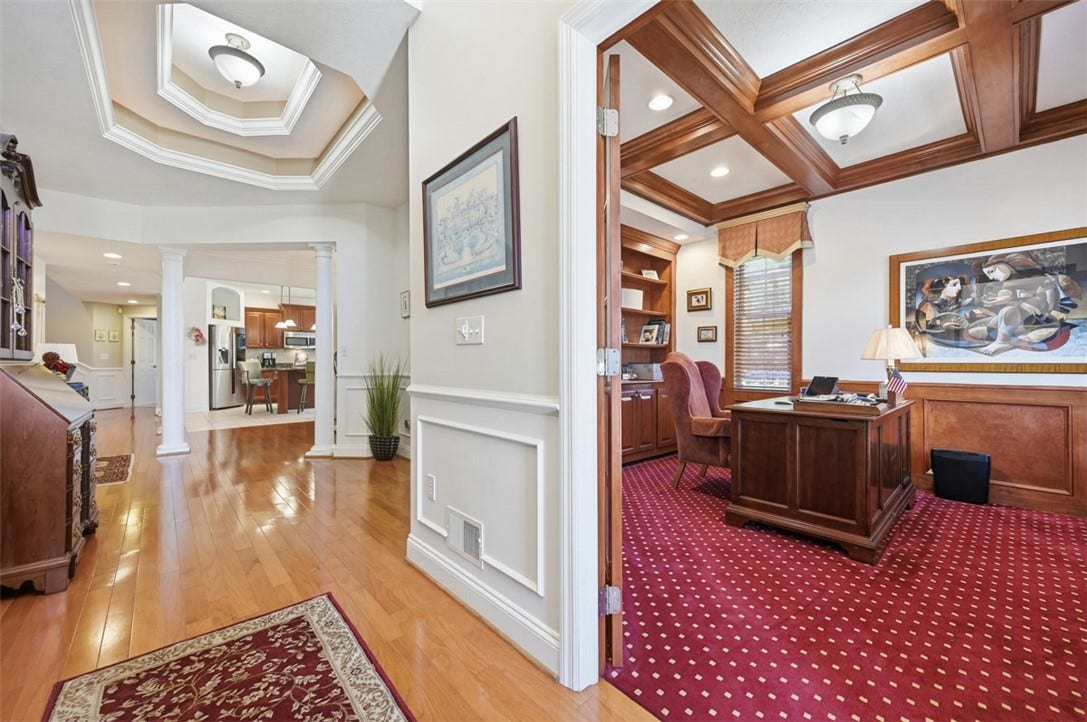 4001 Senate Court, Valencia, PA 16059