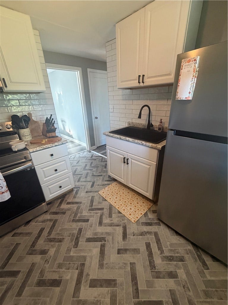 203 Westwood Ave, Masontown, PA 15461