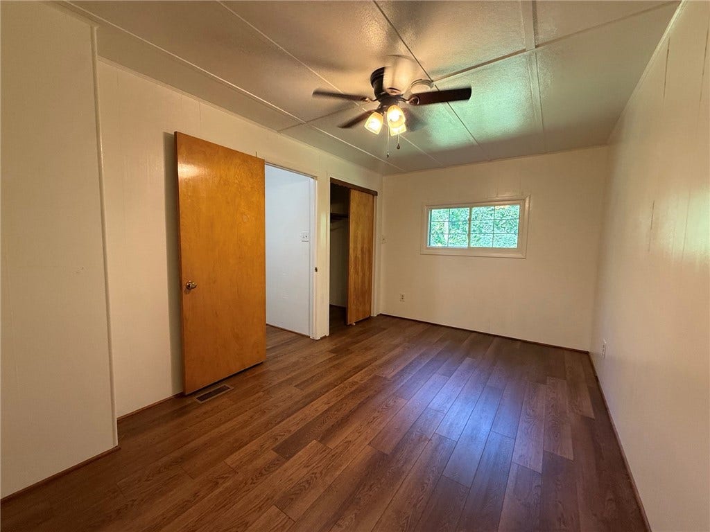 905 W Wylie Avenue, Washington, PA 15301