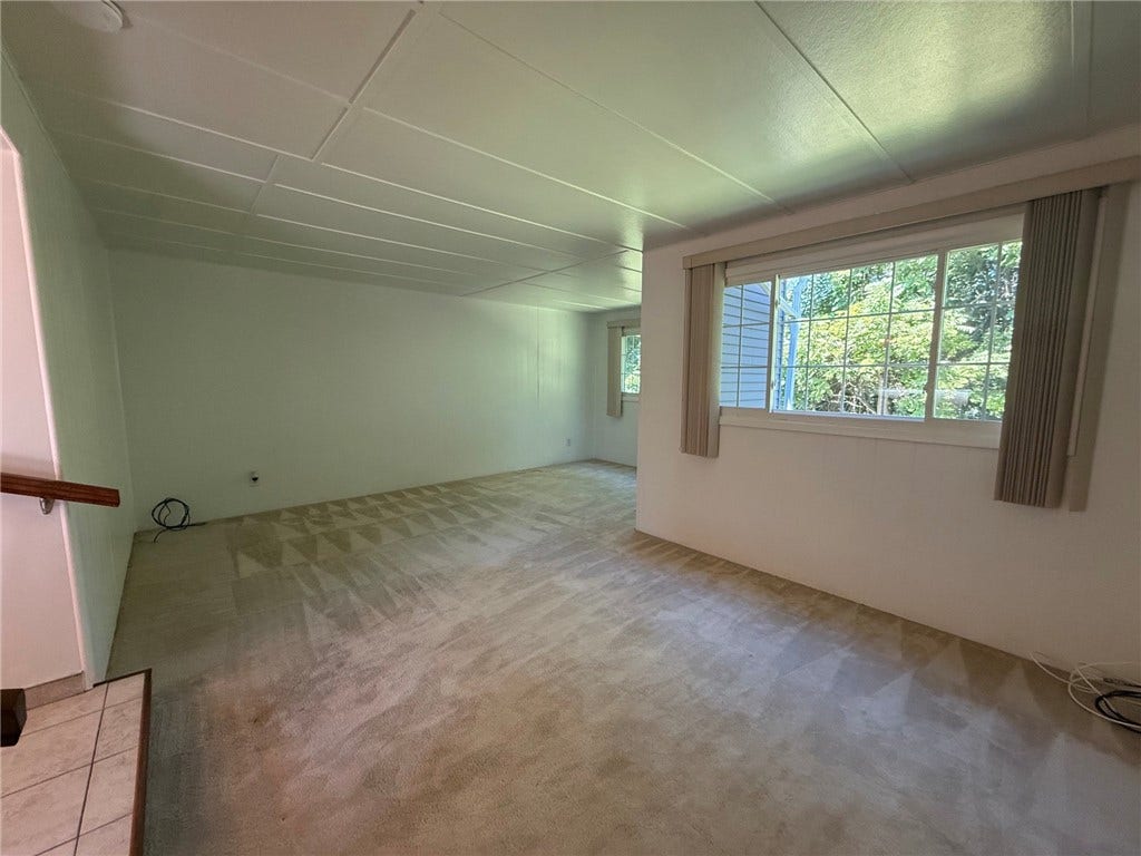 905 W Wylie Avenue, Washington, PA 15301