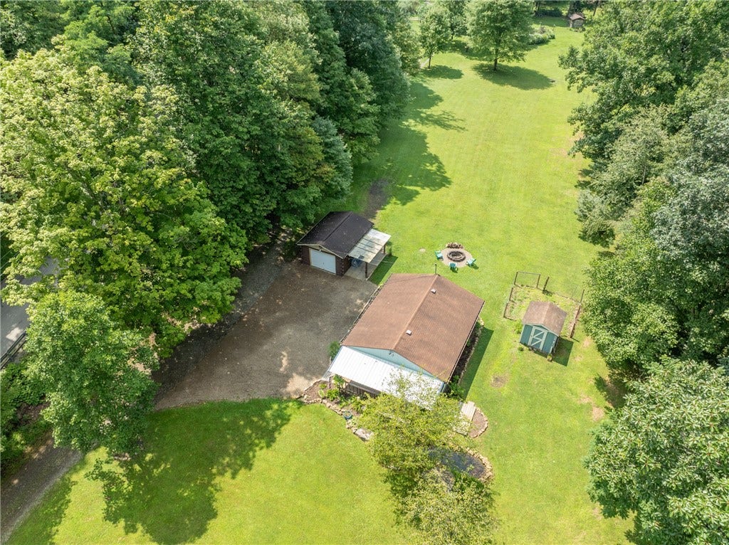 108 Shayne Ln, Latrobe, PA 15650