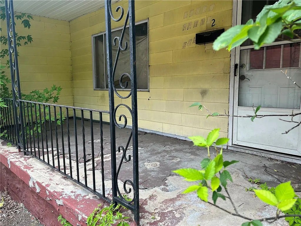 220 Bank St, Brownsville, PA 15417