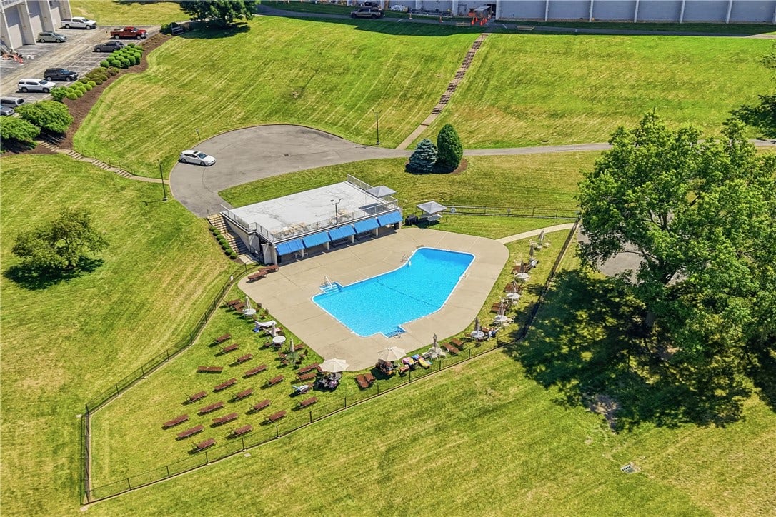 1150 BOWER HILL ROAD, #702A, Pittsburgh, PA 15243 1150 BOWER HILL ROAD, #702A, Pittsburgh, PA 15243