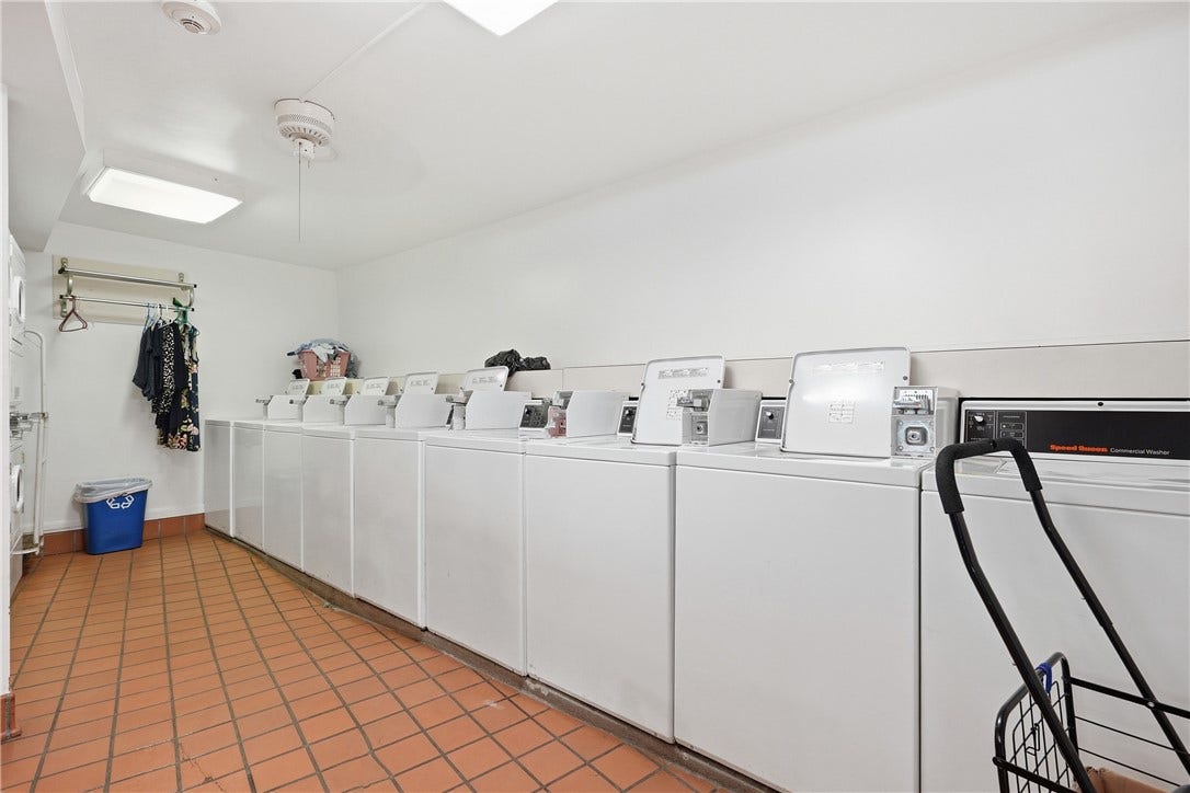 1150 BOWER HILL ROAD, #702A, Pittsburgh, PA 15243 1150 BOWER HILL ROAD, #702A, Pittsburgh, PA 15243
