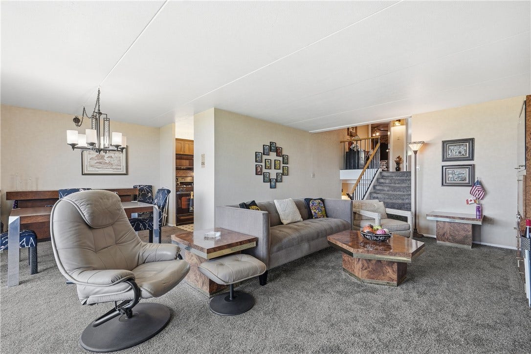 1150 BOWER HILL ROAD, #702A, Pittsburgh, PA 15243 1150 BOWER HILL ROAD, #702A, Pittsburgh, PA 15243