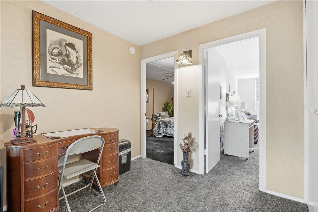 1150 BOWER HILL ROAD, #702A, Pittsburgh, PA 15243 1150 BOWER HILL ROAD, #702A, Pittsburgh, PA 15243