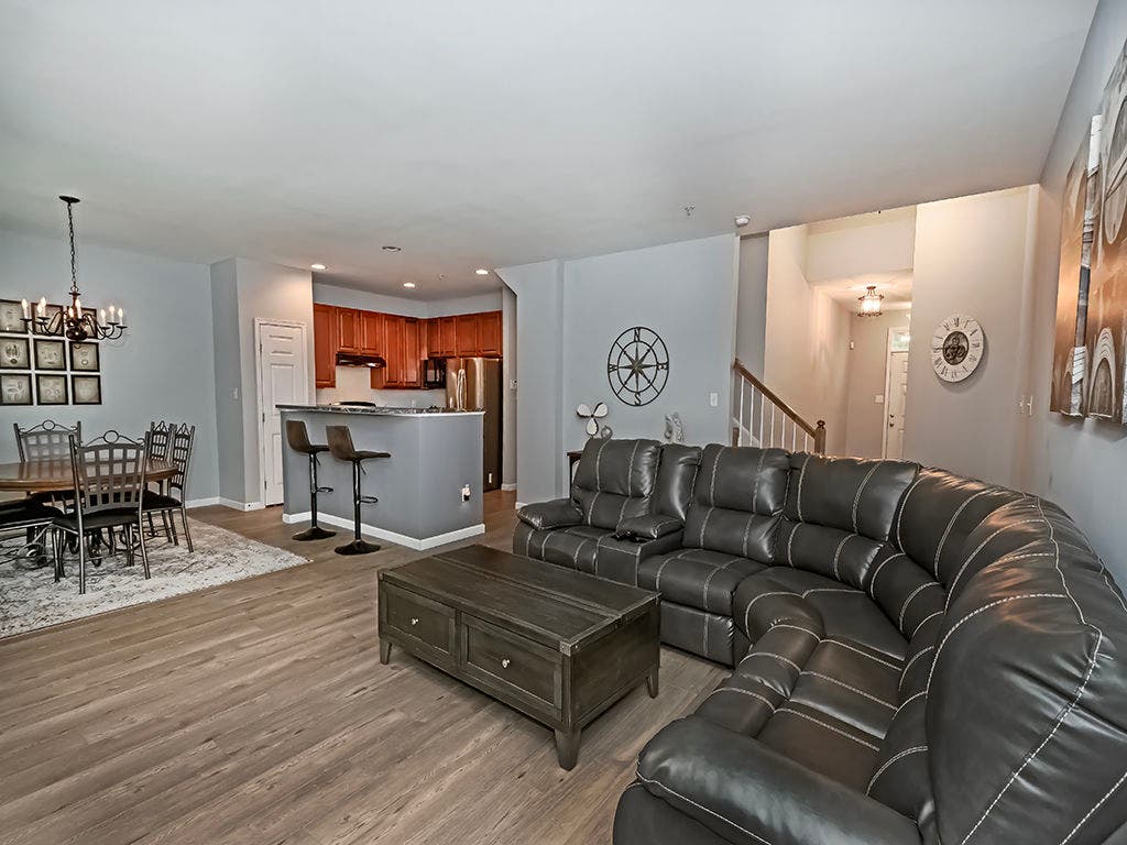 195 Broadstone Drive, Mars, PA 16046