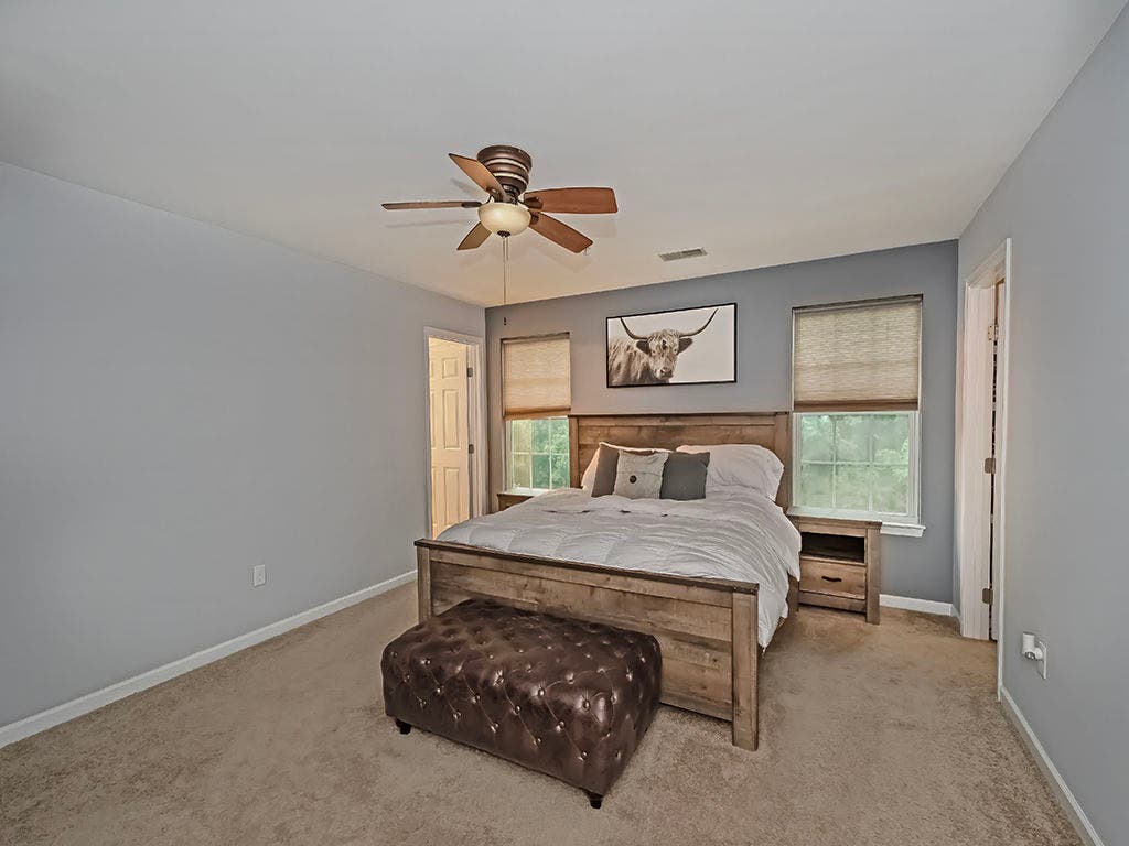 195 Broadstone Drive, Mars, PA 16046