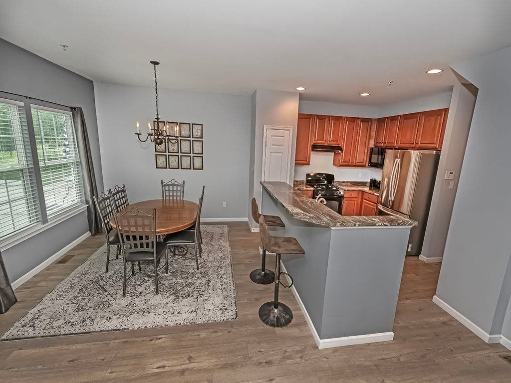 195 Broadstone Drive, Mars, PA 16046