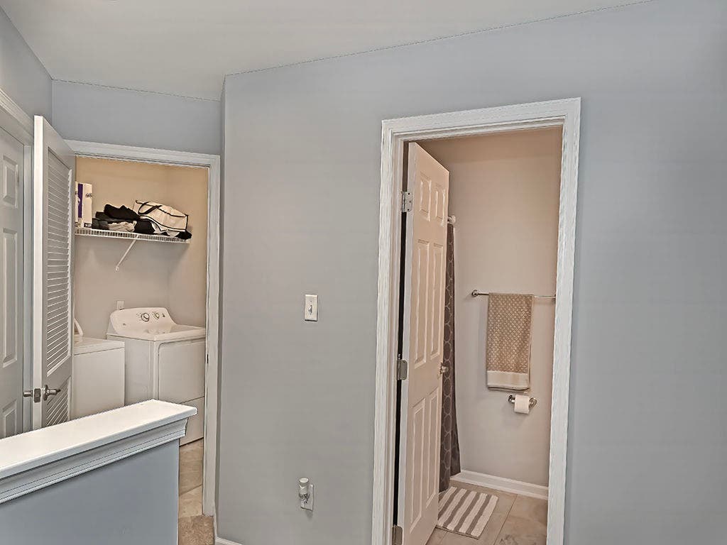 195 Broadstone Drive, Mars, PA 16046
