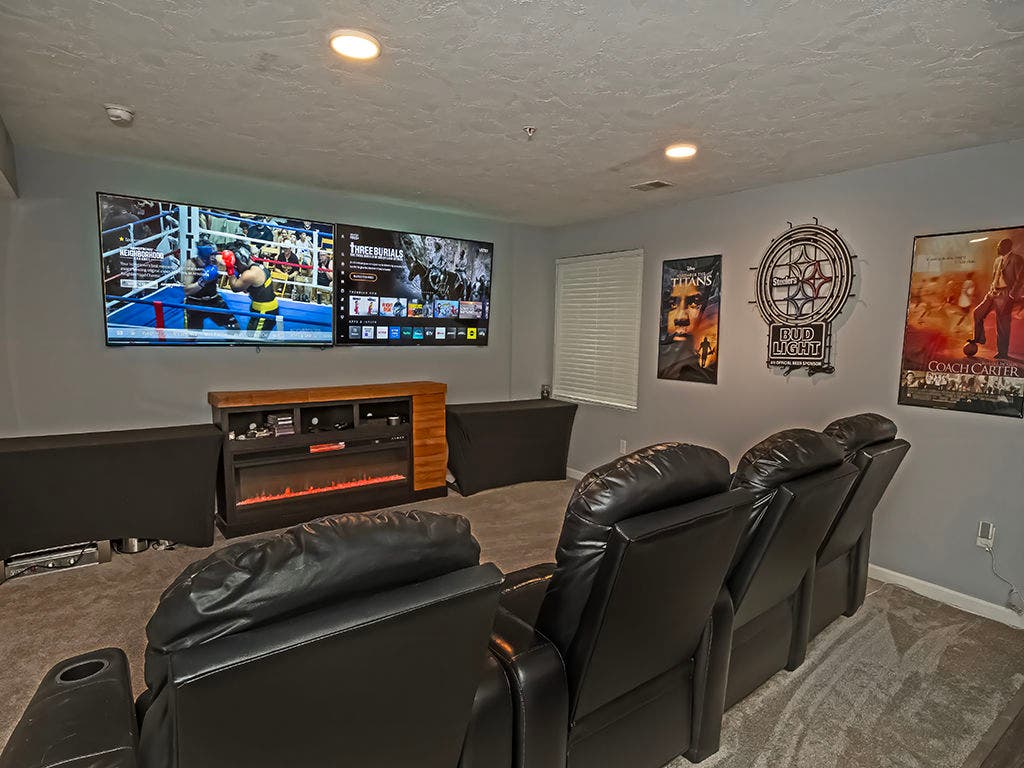195 Broadstone Drive, Mars, PA 16046