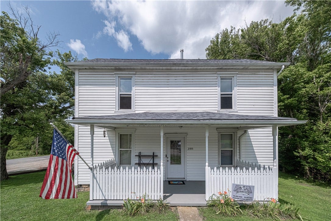 2555 Park Ave, Washington, PA 15301