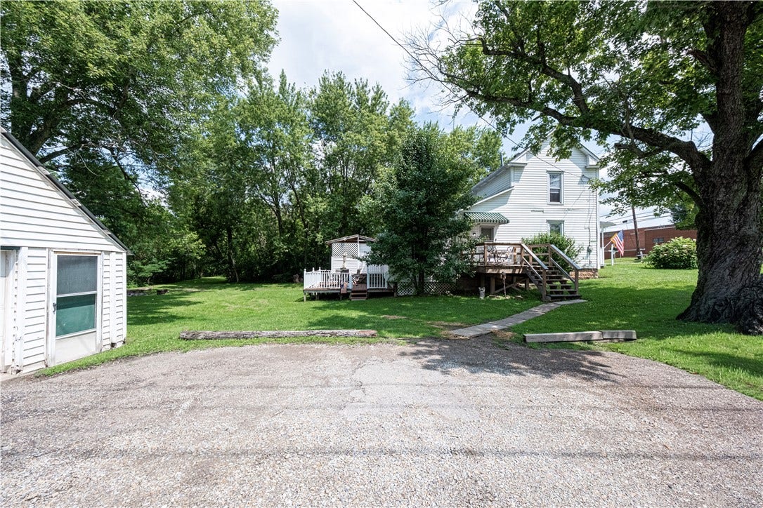 2555 Park Ave, Washington, PA 15301