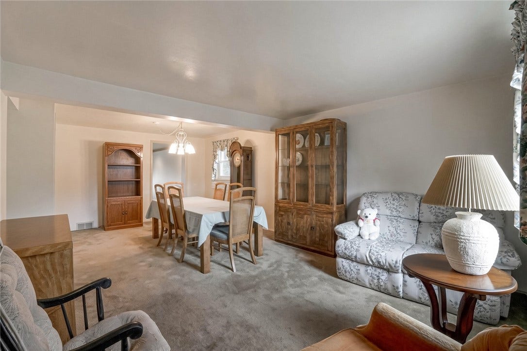 1422 Simona Dr, Pittsburgh, PA 15201 Living room/Dining room with door to addition /great room