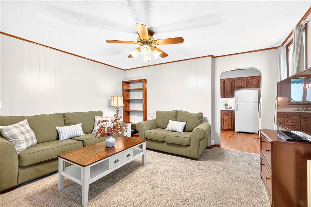 338 E Crawford Ave, Connellsville, PA 15425