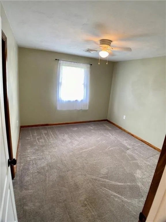 174 Hague Ln, Uniontown, PA 15401