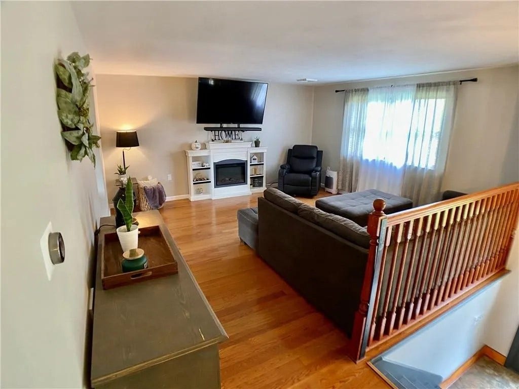 174 Hague Ln, Uniontown, PA 15401