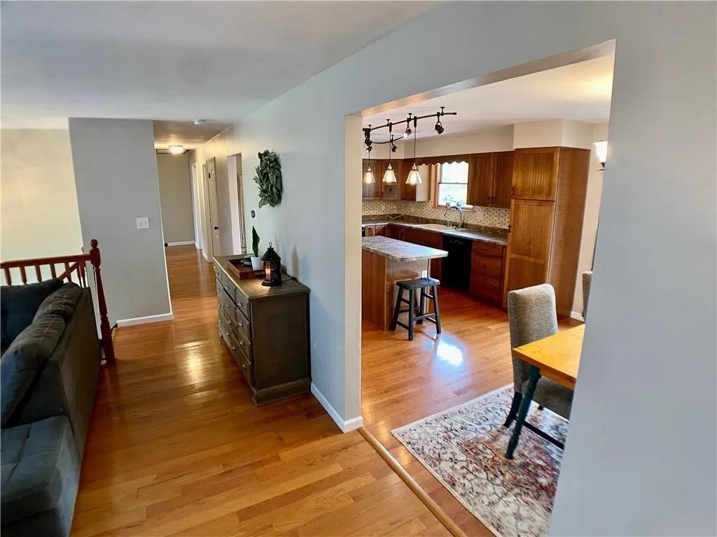 174 Hague Ln, Uniontown, PA 15401