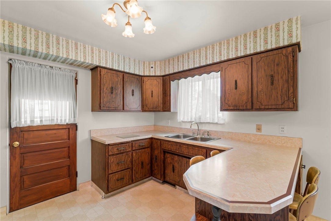 120 Helen Street, Washington, PA 15301