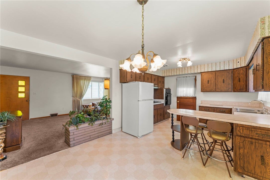120 Helen Street, Washington, PA 15301