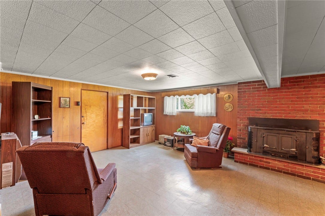 120 Helen Street, Washington, PA 15301