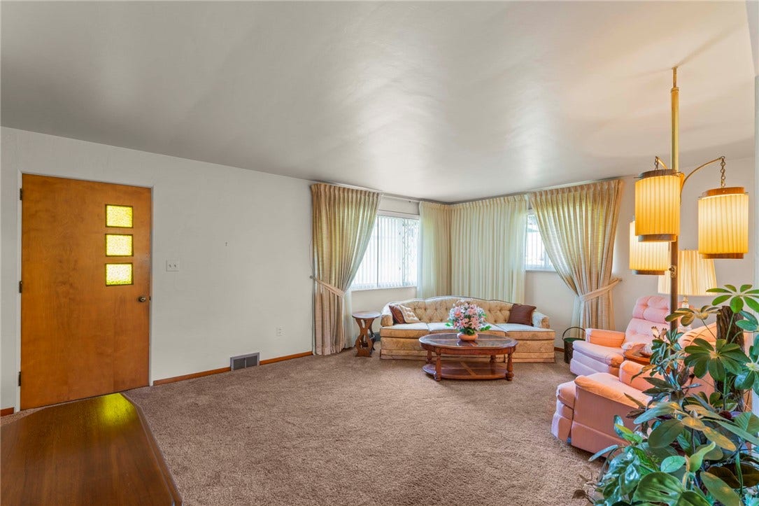 120 Helen Street, Washington, PA 15301