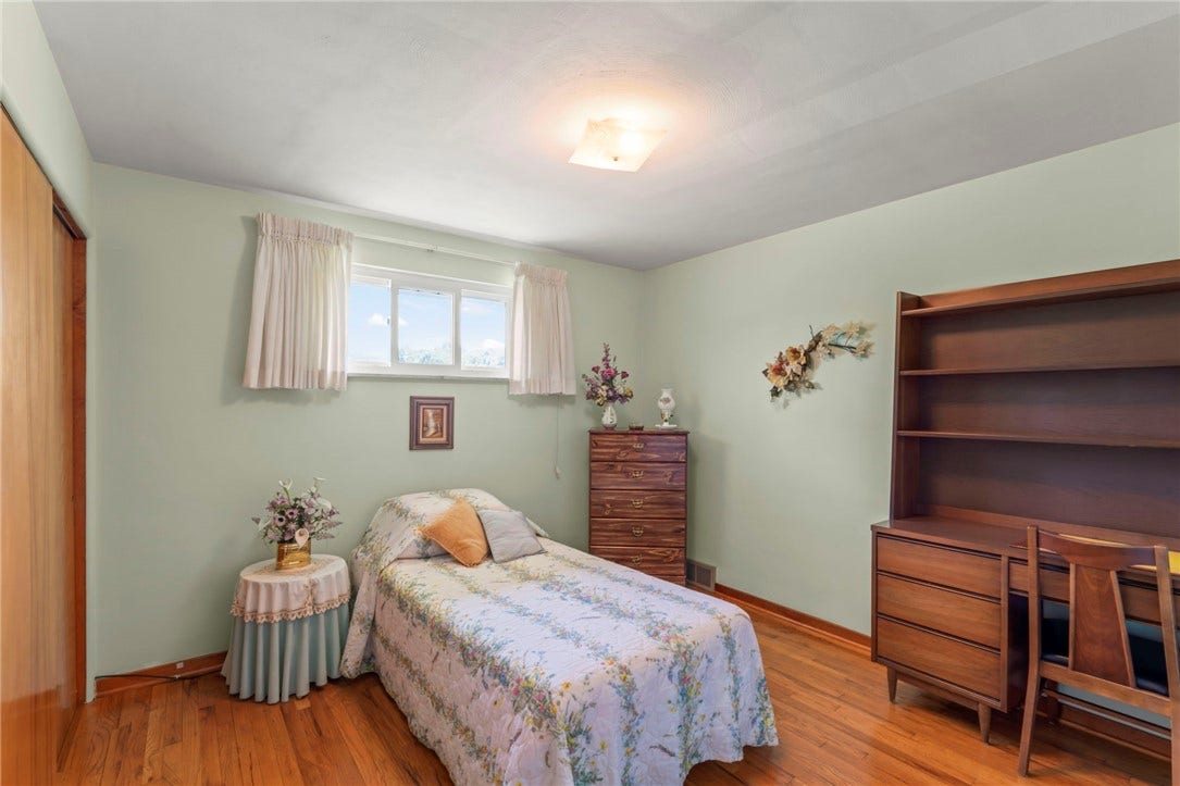 120 Helen Street, Washington, PA 15301
