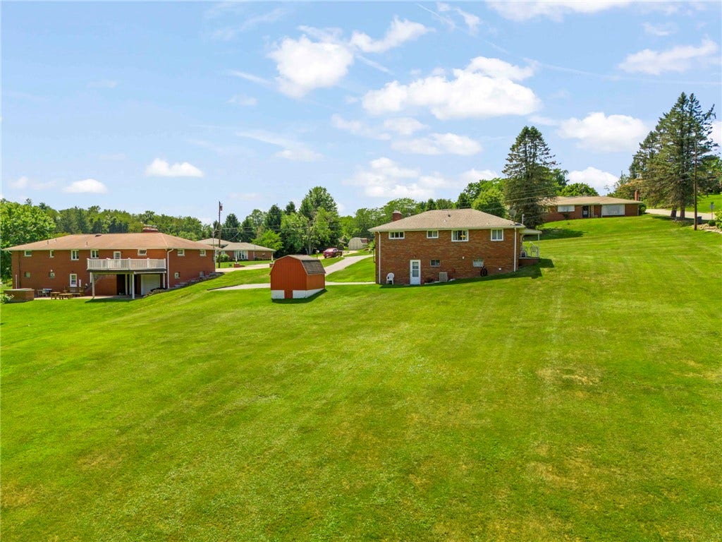 120 Helen Street, Washington, PA 15301