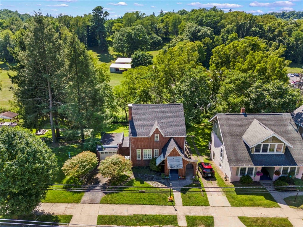 103 Dewey Ave, Washington, PA 15301