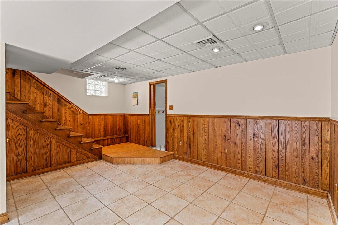 103 Dewey Ave, Washington, PA 15301