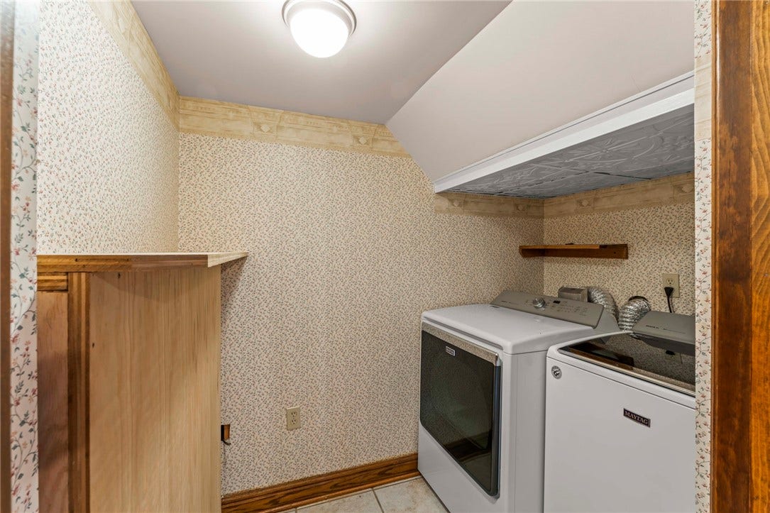 103 Dewey Ave, Washington, PA 15301