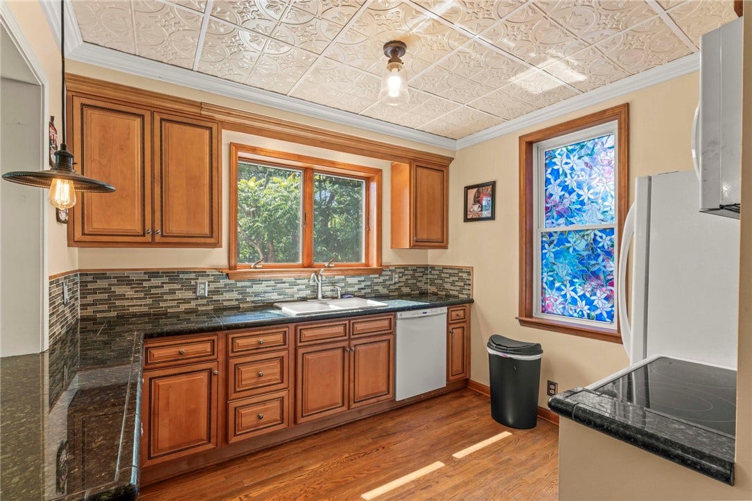 103 Dewey Ave, Washington, PA 15301