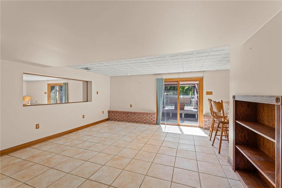 103 Dewey Ave, Washington, PA 15301