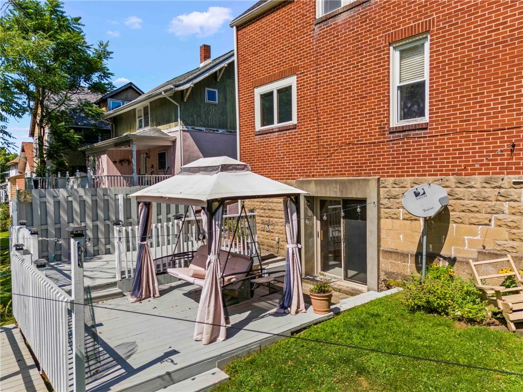 103 Dewey Ave, Washington, PA 15301