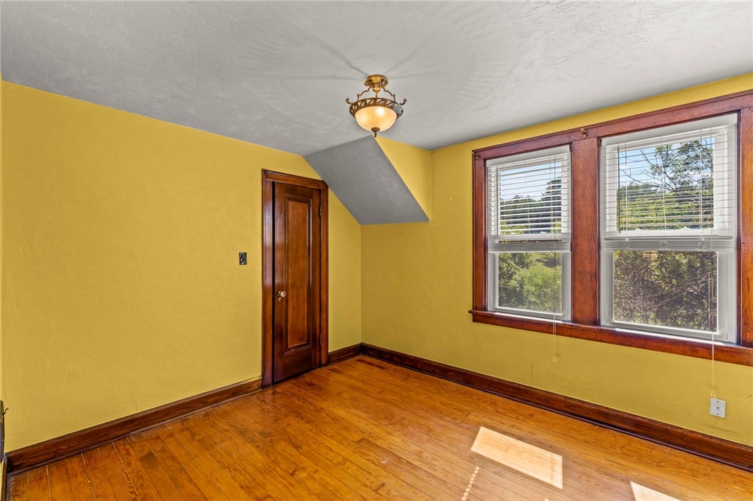 103 Dewey Ave, Washington, PA 15301