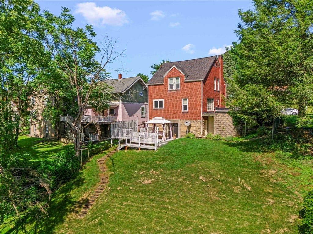 103 Dewey Ave, Washington, PA 15301