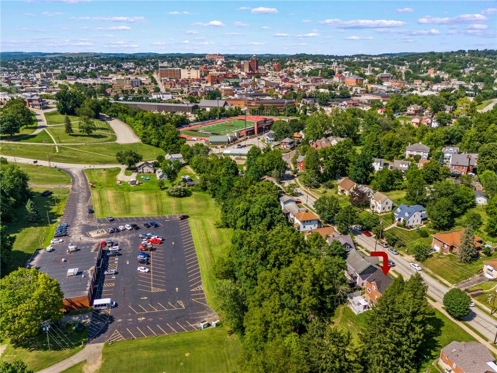 103 Dewey Ave, Washington, PA 15301