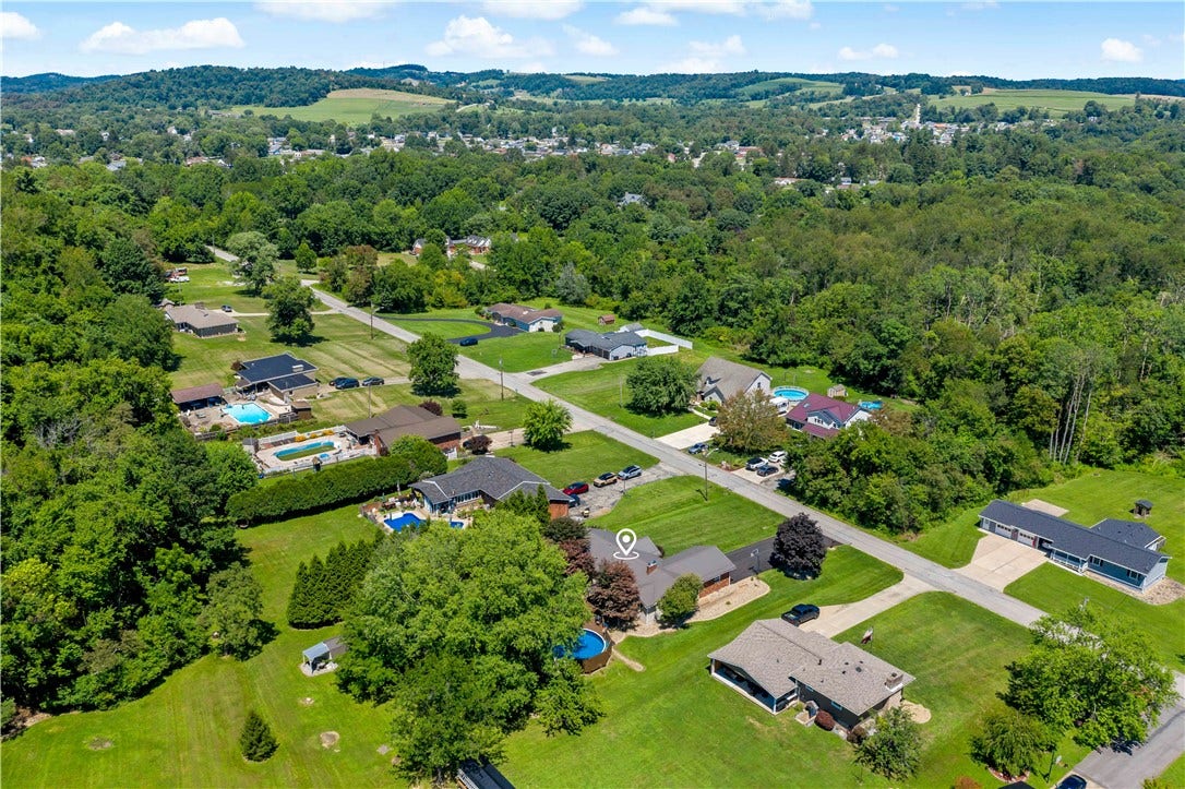 248 Marine Ave, Belle Vernon, PA 15012