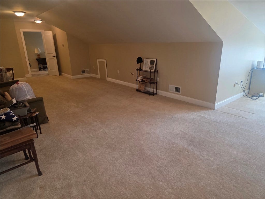 2000 Deacon Dr Unit, #2, Latrobe, PA 15650 2000 Deacon Dr Unit, #2, Latrobe, PA 15650
