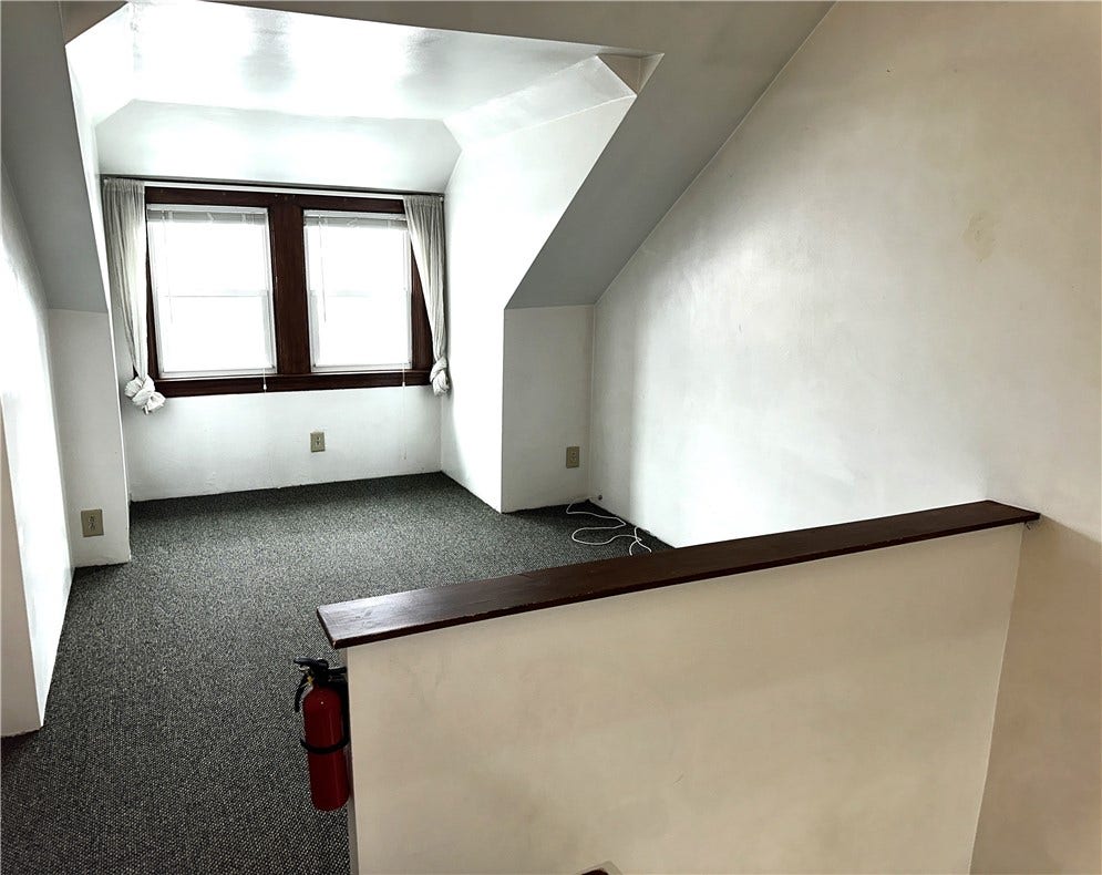 176 1/2 45th, Lawrenceville, PA 15212 176 1/2 45th, Lawrenceville, PA 15212