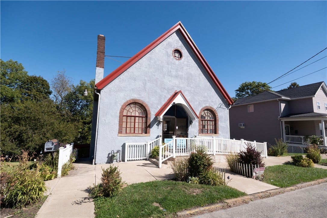 533 Sidney St, Greensburg, PA 15601