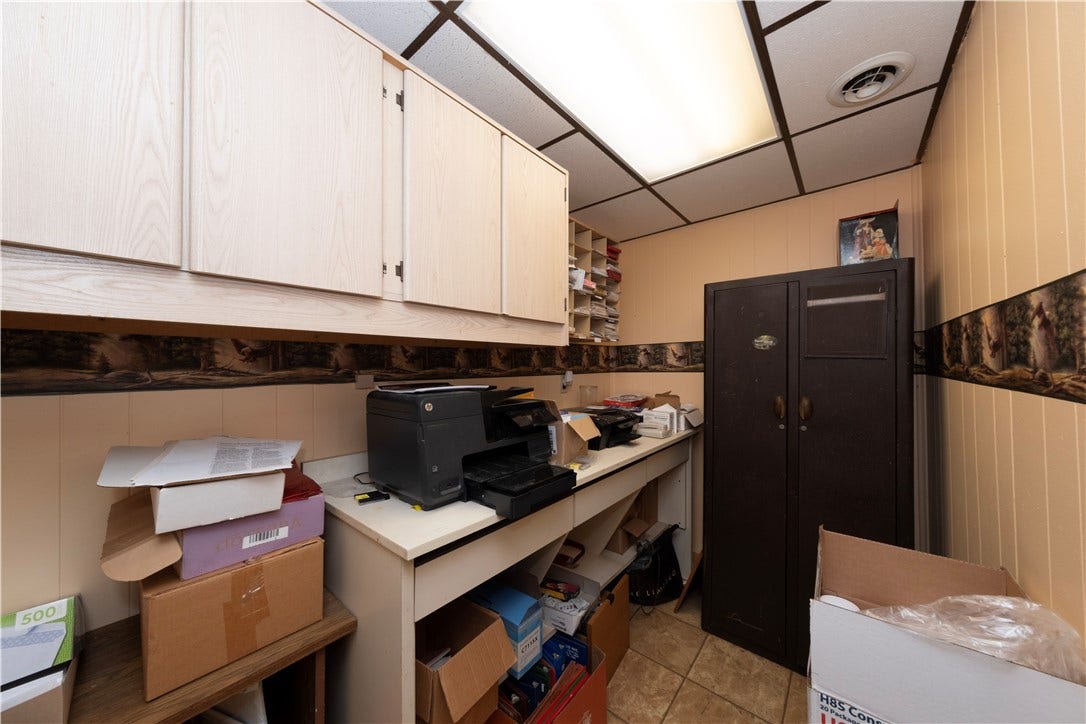 533 Sidney St, Greensburg, PA 15601
