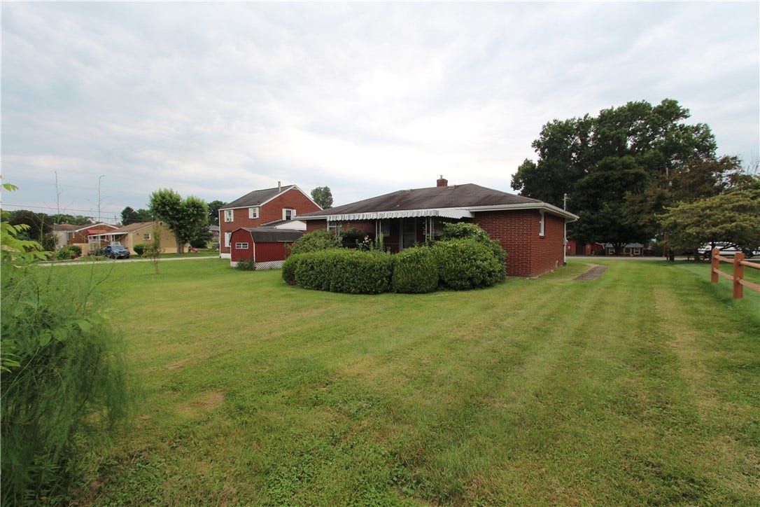 541 Thomas Richard Ln, Greensburg, PA 15601