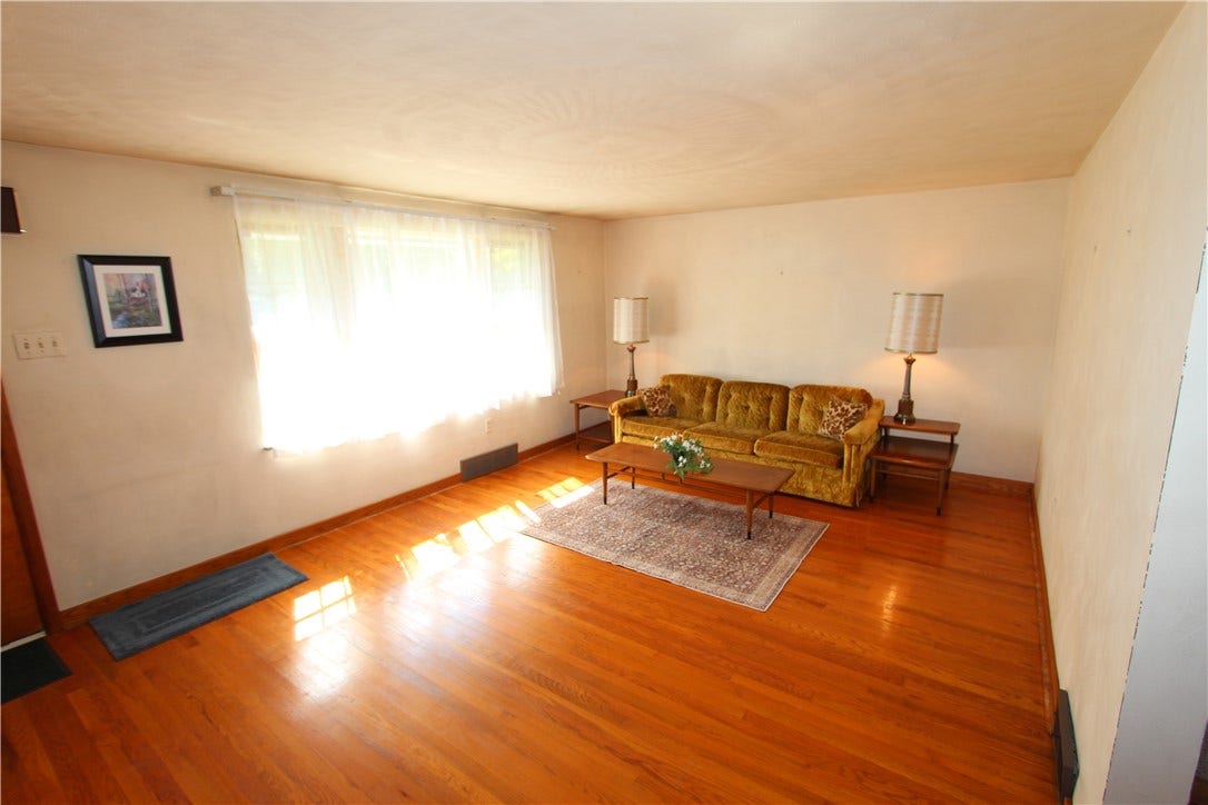 541 Thomas Richard Ln, Greensburg, PA 15601