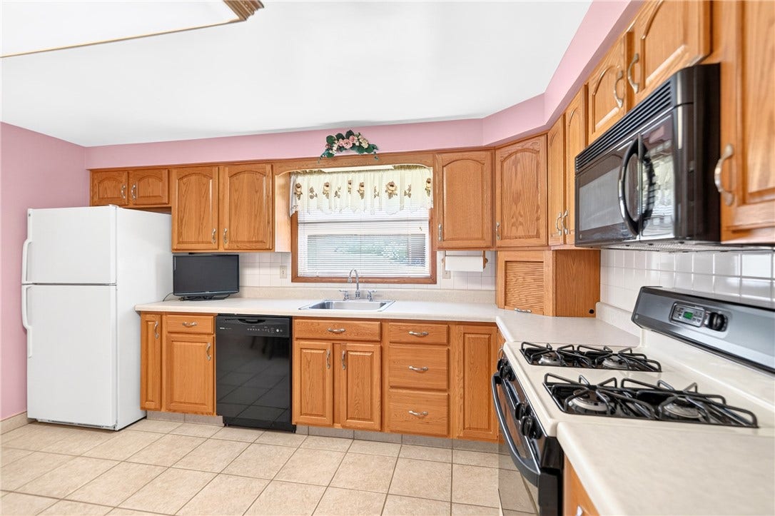 KITCHEN~