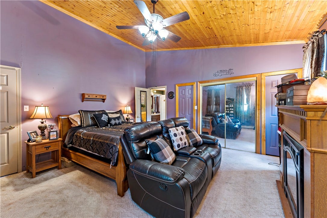 107 Bull Run Rd, Brownsville, PA 15417