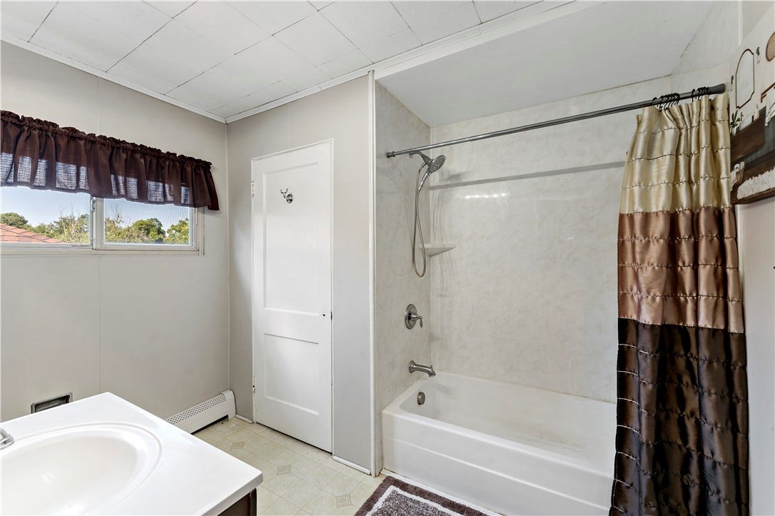 107 Bull Run Rd, Brownsville, PA 15417